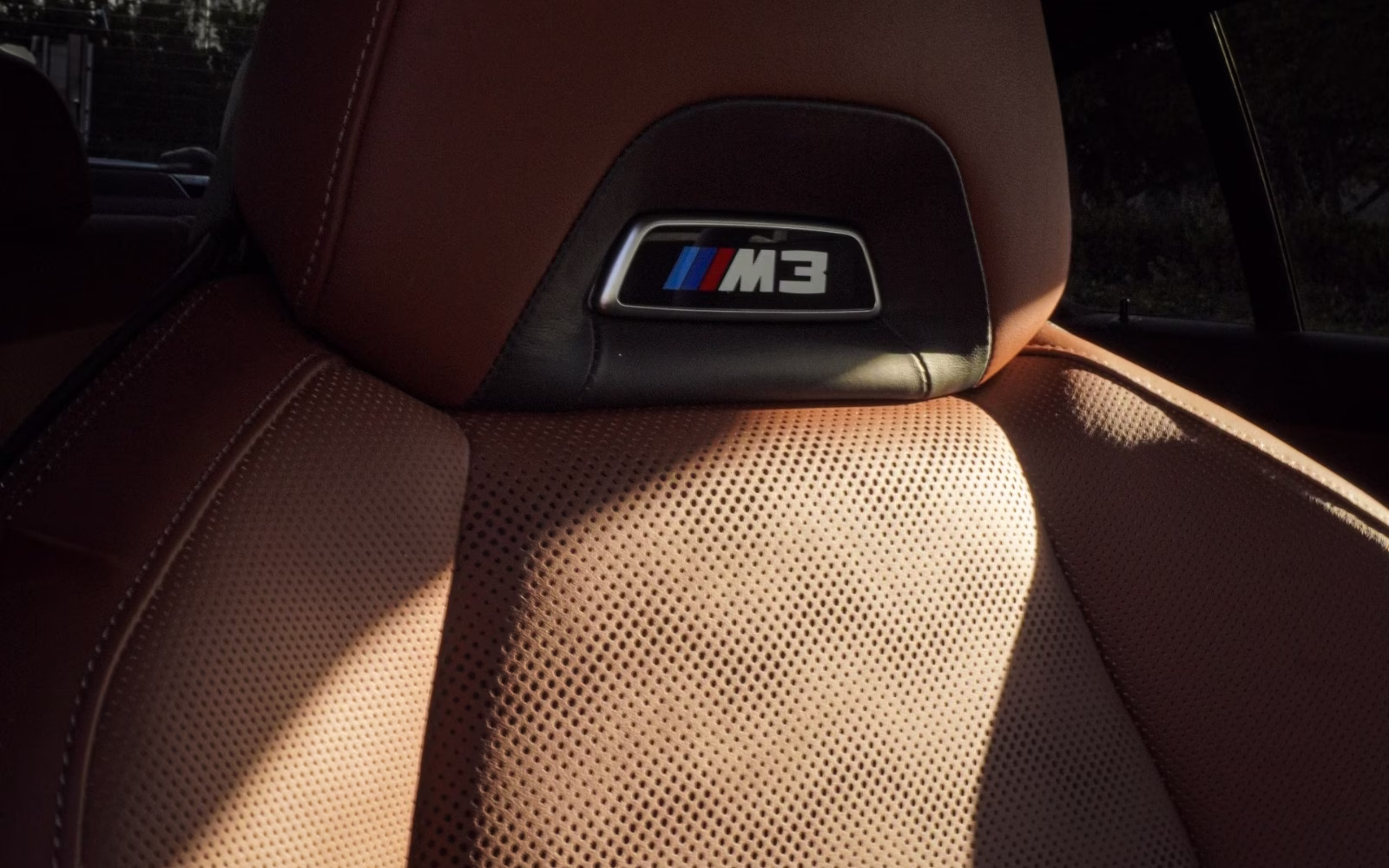 BMW M3 Competition — koła, wynajem w Warszawie