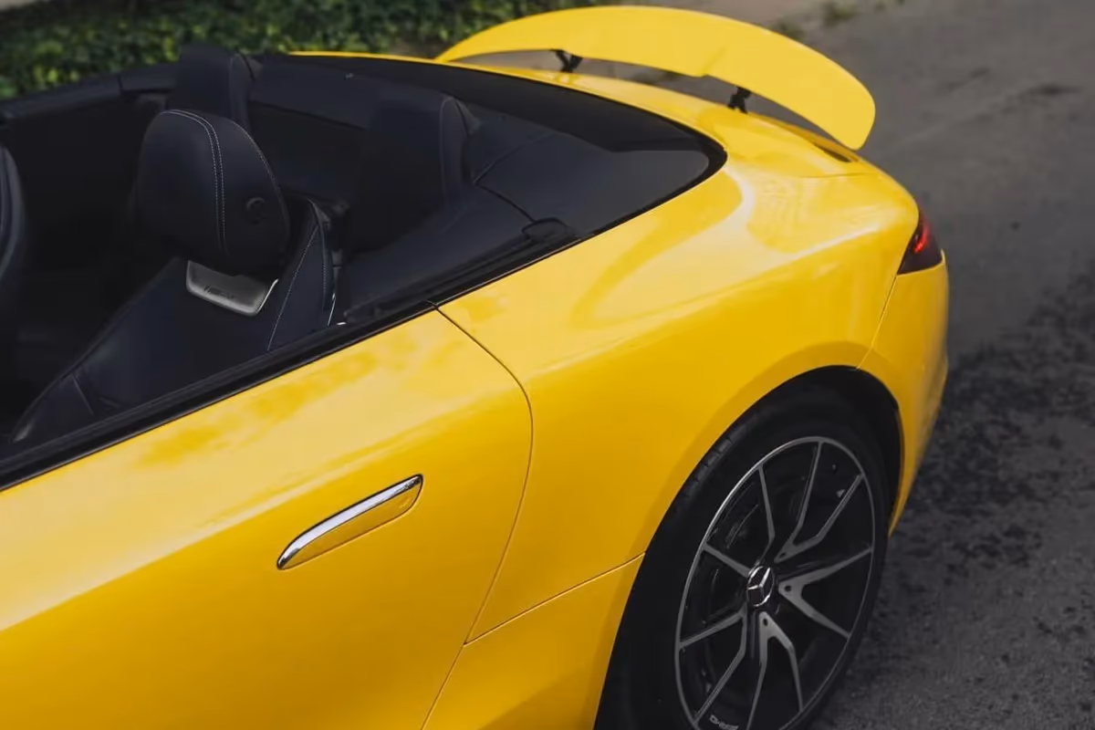 Mercedes-AMG SL 43 — tył ¾, wynajem w Warszawie